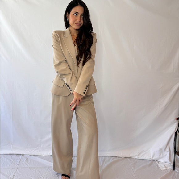 GIVENCHY COUTURE TWO PIECE SUIT - Picture 8 of 12